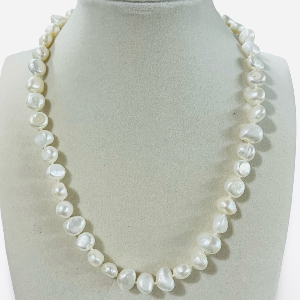 Baroque Pearl Necklace